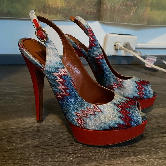 Host Pick ⭐️ Missoni Slingback Heels - Picture 2 of 4
